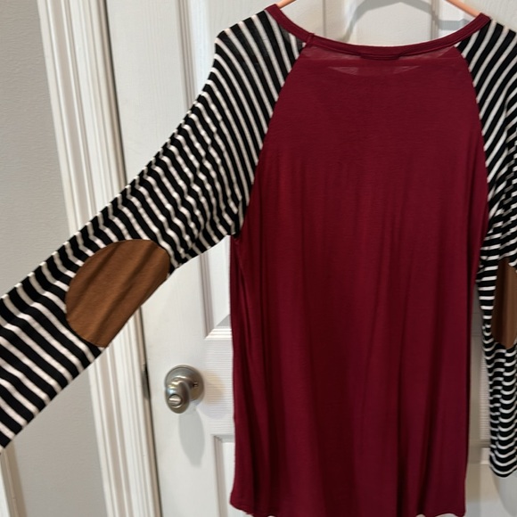 Long sleeve super soft Ella Mara shirt - Picture 5 of 7